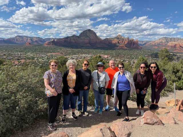 Summit attendees on Sedona tour